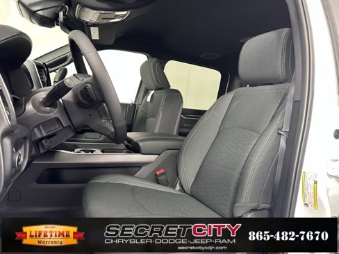 New 2025 RAM 3500 Big Horn image 14
