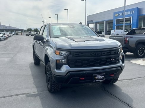 Certified 2024 Chevrolet Silverado 1500 Custom Trail Boss w/ LPO, Dark Essentials Package image 2