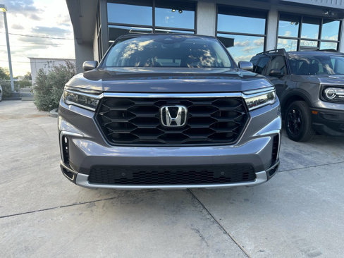 Used 2024 Honda Pilot EX-L image 2