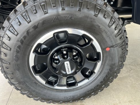 New 2025 Ford F250 Lariat w/ Lariat Ultimate Package image 29