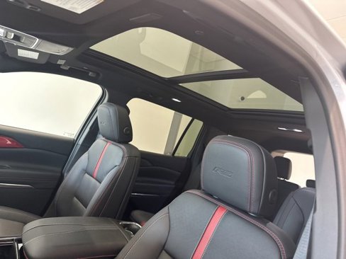 New 2026 Chevrolet Traverse RS w/ LPO, Floor Liner Package image 14