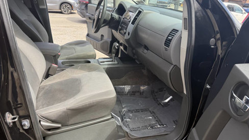 Used 2013 Nissan Xterra S image 17
