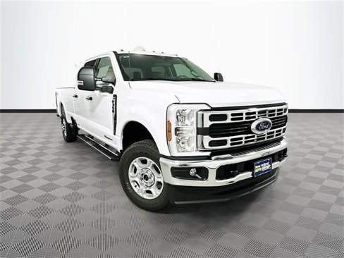 New 2026 Ford F350 XLT image 1