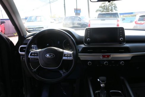 Used 2021 Kia Telluride LX image 21