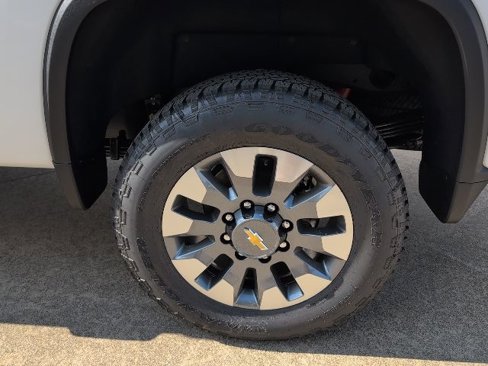 New 2026 Chevrolet Silverado 2500 LT w/ Texas Edition image 3
