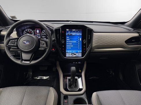 Used 2025 Subaru Forester Premium image 10