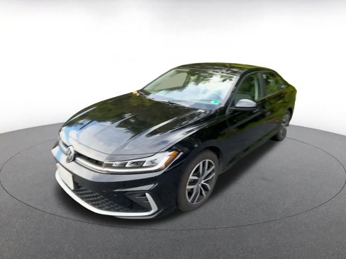 Used 2025 Volkswagen Jetta SE image 9
