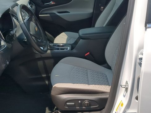 Used 2024 Chevrolet Equinox LT image 18