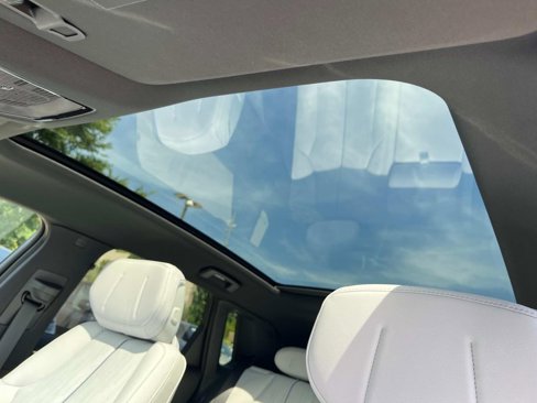 New 2026 Cadillac Lyriq Sport image 20