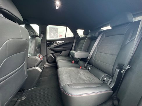 Used 2024 Chevrolet Blazer EV RS image 21