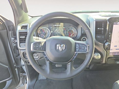 Used 2025 RAM 1500 Laramie image 19