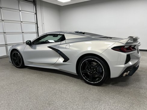 Used 2024 Chevrolet Corvette Stingray Convertible w/ 1LT image 8