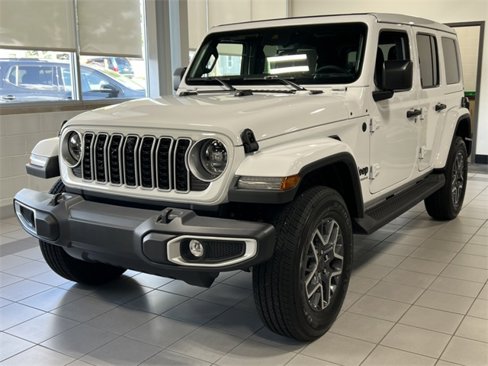 New 2025 Jeep Wrangler Sahara image 34