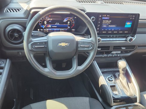 Used 2024 Chevrolet Colorado W/T image 9