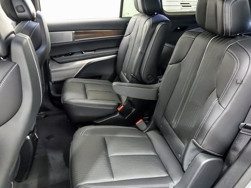 New 2026 Cadillac Vistiq Sport w/ LPO, Floor Liner Package image 10