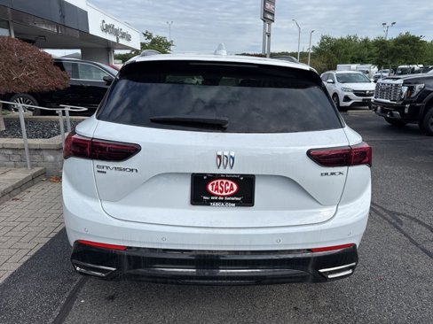 New 2025 Buick Envision Sport Touring image 8