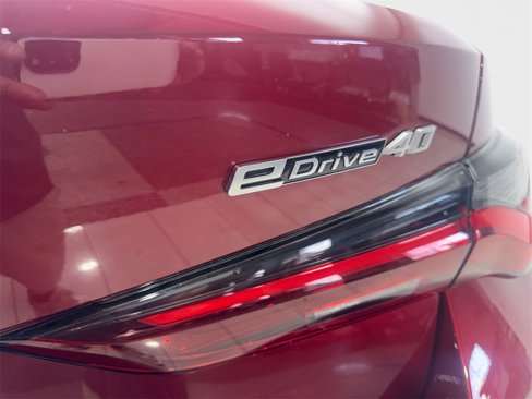 Used 2025 BMW i4 eDrive40 w/ M Sport Package image 24