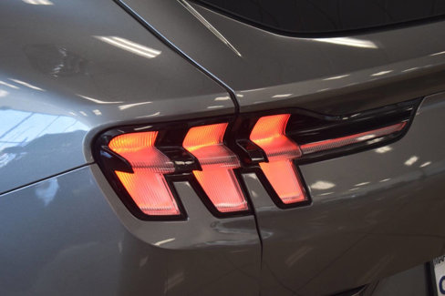 Used 2021 Ford Mustang Mach-E Premium image 61