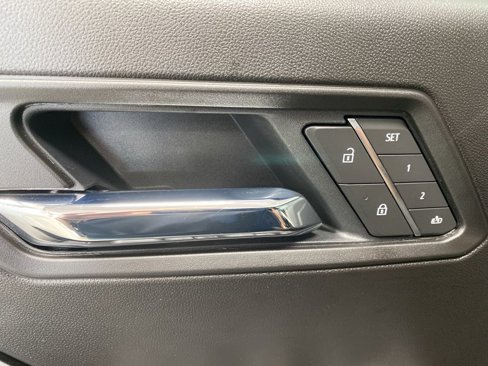 New 2026 Chevrolet Colorado ZR2 w/ Technology Package image 24