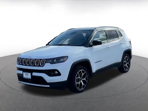 Used 2025 Jeep Compass Limited image 4