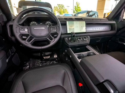New 2025 Land Rover Defender 110 V8 image 37
