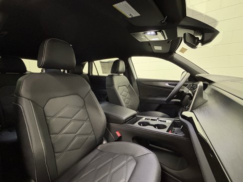 New 2026 Volkswagen Atlas Cross Sport SE image 25