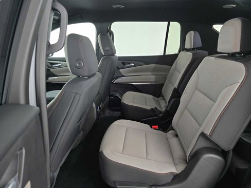 New 2026 Chevrolet Traverse LT w/ Enhanced Driving Package image 19