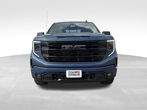 New 2026 GMC Sierra 1500 Elevation image 32