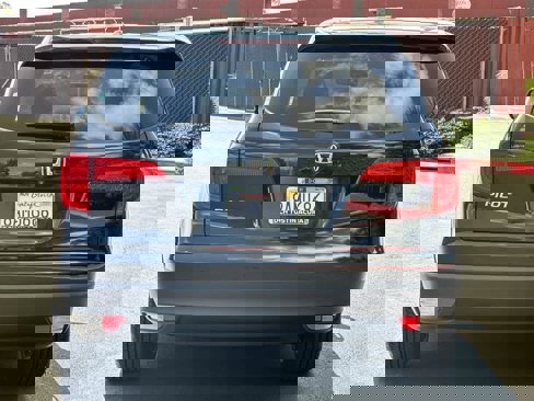 Used 2017 Honda Pilot EX-L image 5