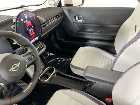 Used 2025 MINI Cooper S image 21