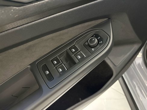 Used 2024 Volkswagen GTI S image 25