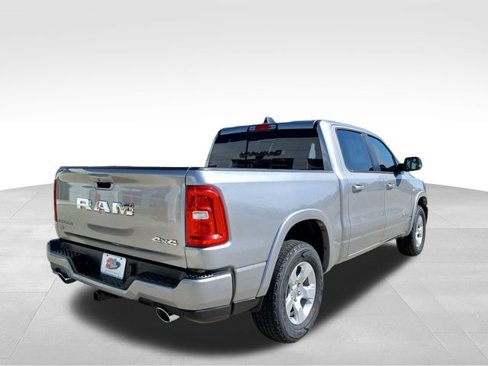 New 2026 RAM 1500 4x4 Crew Cab image 5