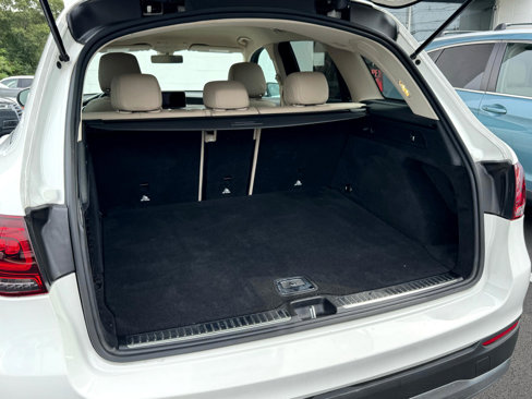 Used 2020 Mercedes-Benz GLC 300 4MATIC image 30