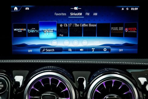 Used 2025 Mercedes-Benz CLA 250 image 21