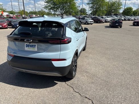 Used 2023 Chevrolet Bolt EUV Premier image 5