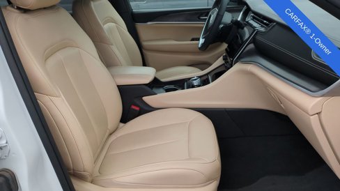 Used 2024 Jeep Grand Cherokee L Limited image 22