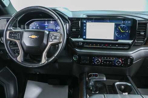 Used 2023 Chevrolet Silverado 1500 High Country image 18
