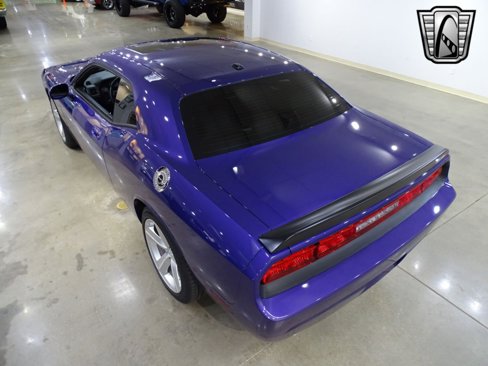 Used 2010 Dodge Challenger SRT8 w/ SRT Option Group II image 4