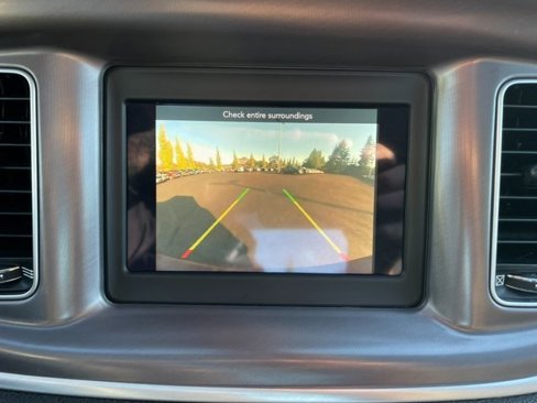 Used 2020 Dodge Charger SXT image 22