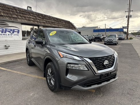 Used 2023 Nissan Rogue S image 9