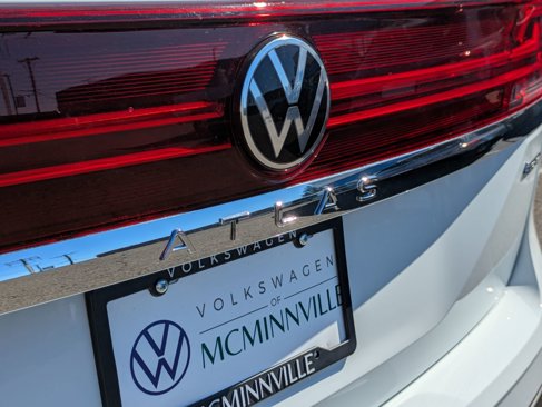 New 2025 Volkswagen Atlas SE image 29