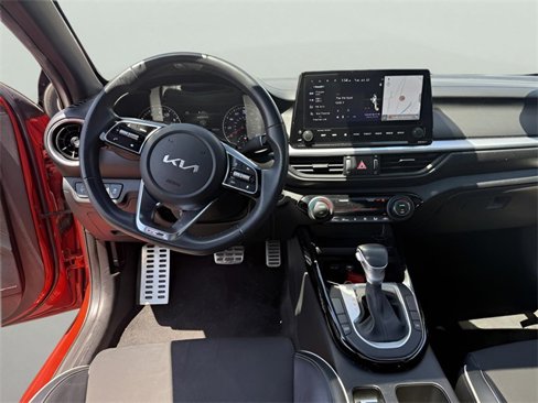 Used 2023 Kia Forte GT-Line w/ GT-Line Premium Package image 15