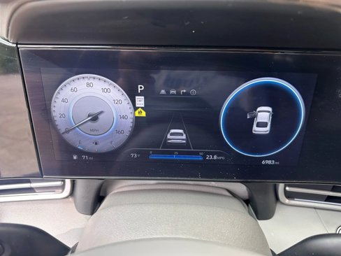 Used 2025 Hyundai Elantra SEL image 15