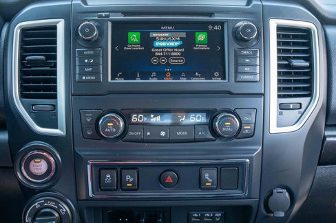 Used 2019 Nissan Titan SV w/ SV Convenience Package image 13
