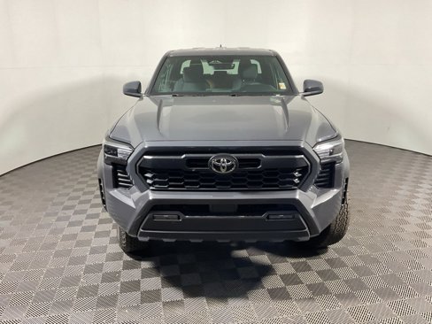 New 2025 Toyota Tacoma TRD Off-Road image 5