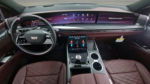 New 2025 Cadillac Escalade Premium Luxury w/ Touring Package image 9