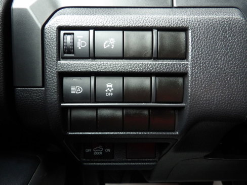 Used 2024 Toyota Tacoma SR image 19