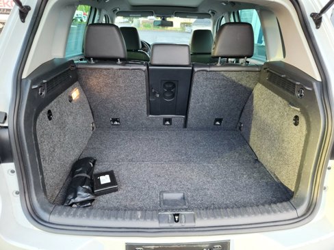 Used 2017 Volkswagen Tiguan Wolfsburg Edition image 16