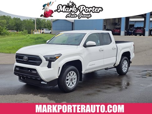 Used 2024 Toyota Tacoma SR5 image 1
