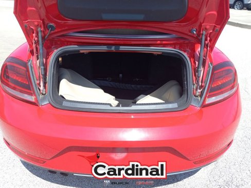 Used 2018 Volkswagen Beetle 2.0T Coast w/ Coast Lighting Package image 16